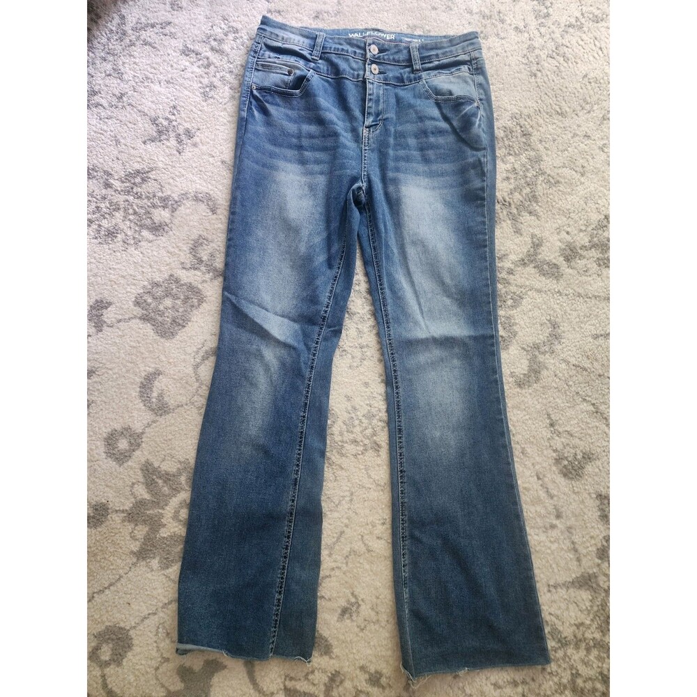 Wallflower Women's High Rise Denim Jeans Sassy Size 13 Skinny Fit Medium Wash